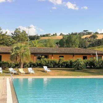 Area Piscina - Tenuta Il Giogo